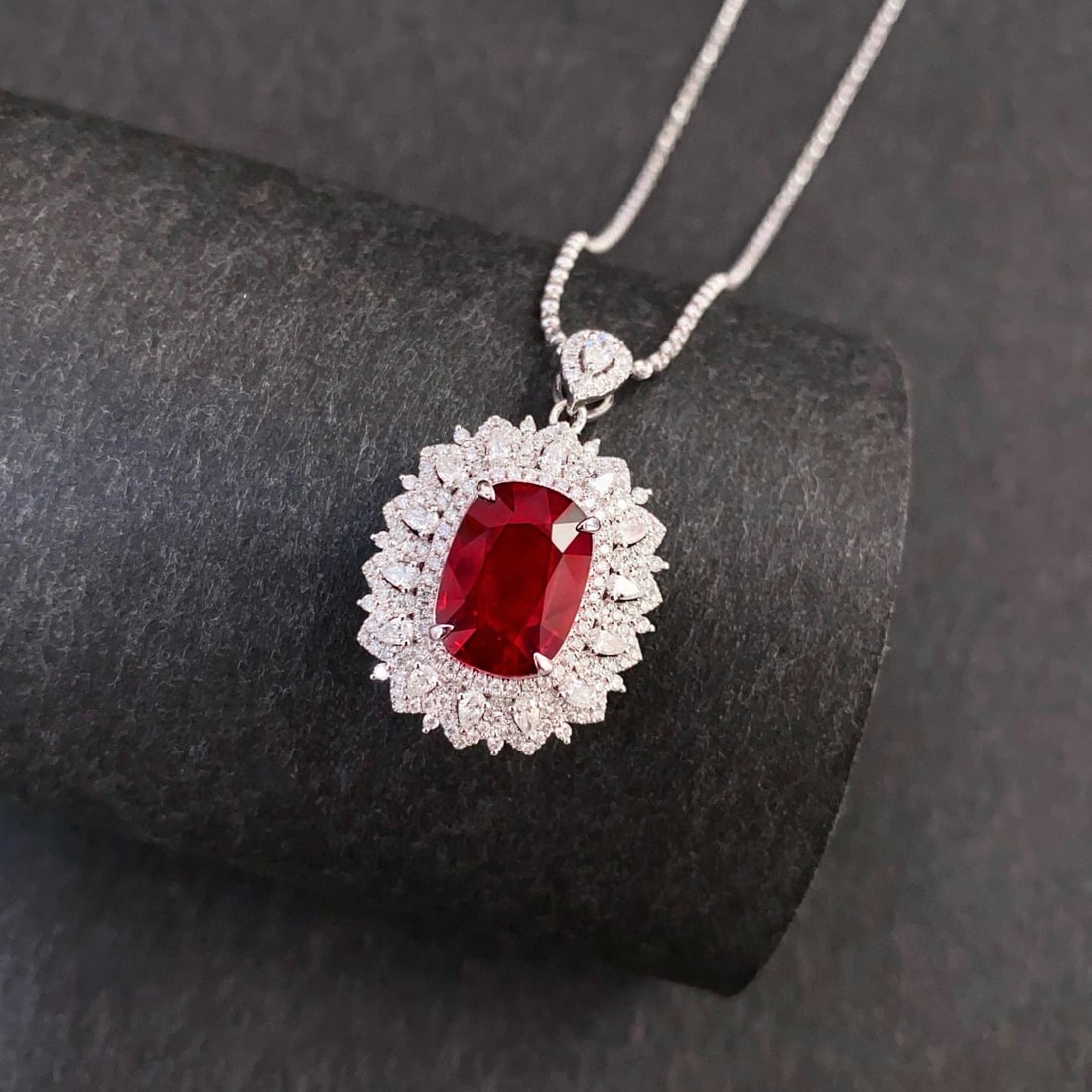 14k Gold 6.75 Ctw Vivid Red Natural Tourmaline & Diamond Pendant( Without Chain ) - 7