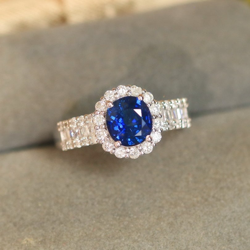 14k Gold 2.21 Ctw Natural Sapphire & Diamond Ring - 6