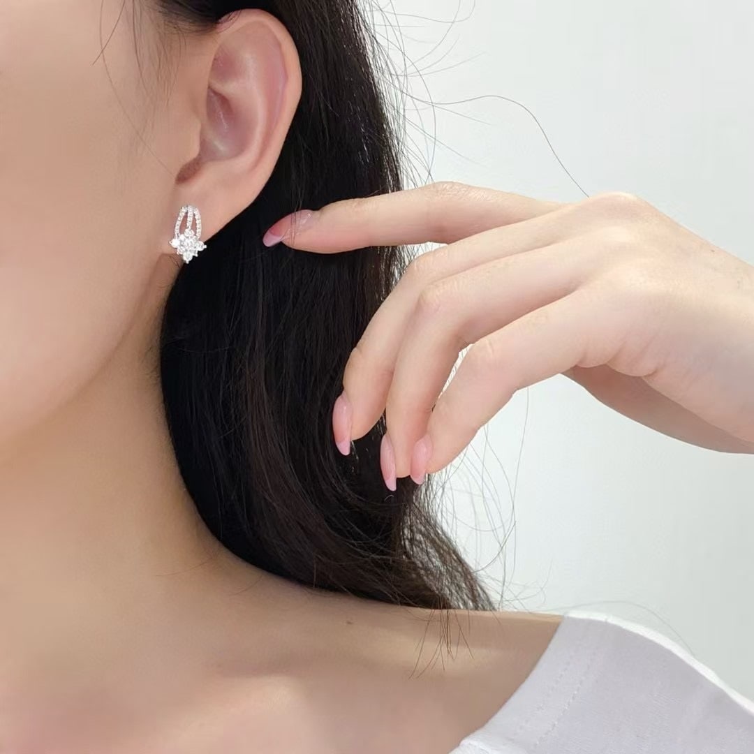 14k Gold 0.8 Ct Natural H Diamond Earrings - 3