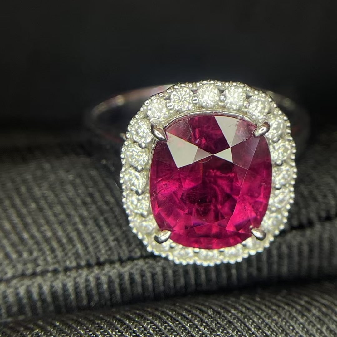 14k Gold 6.3 Ct Natural Tourmaline & Diamond Ring - 4