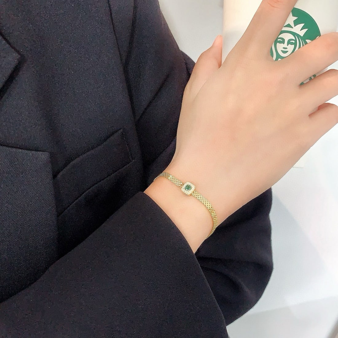 14k Gold 0.34 Ctw Natural Green Diamond & Diamond Bracelet - 4