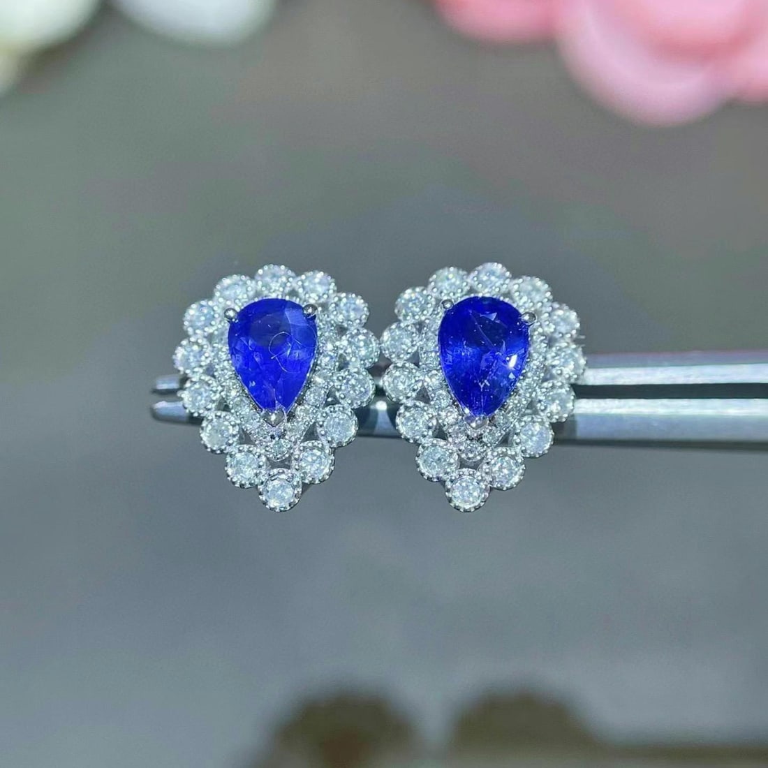 14k Gold 1.46 Ctw Natural Sapphire & Diamond Earrings - 4