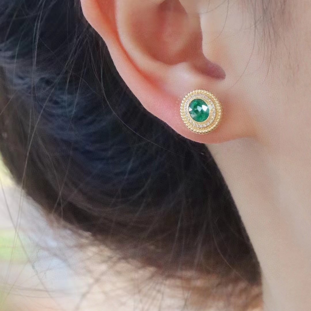 14k Gold 1.15 Ctw Vivid Green Natural Emerald & Diamond Earrings - 5