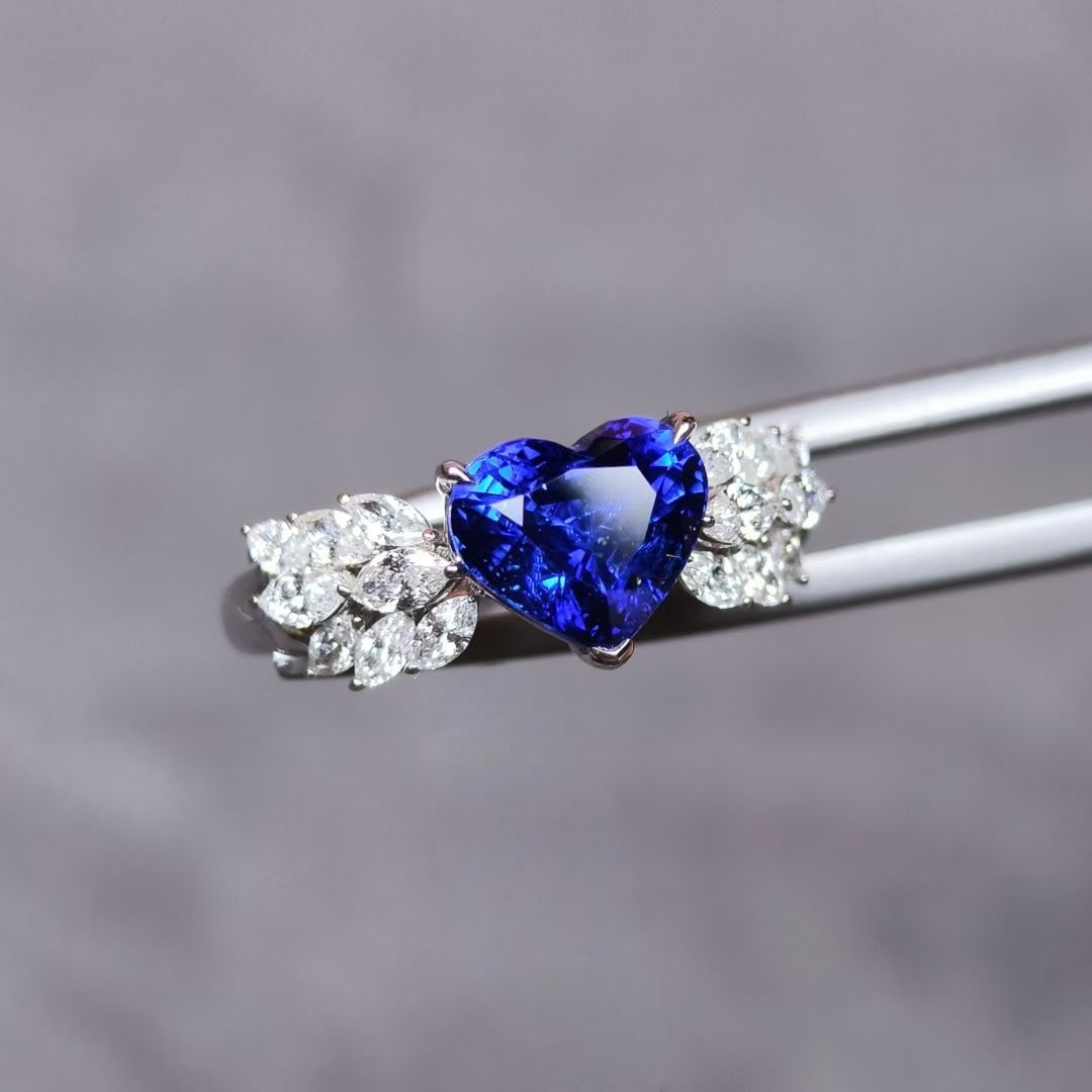 14k Gold 3.24 Ctw Natural Sapphire & Diamond Ring - 3