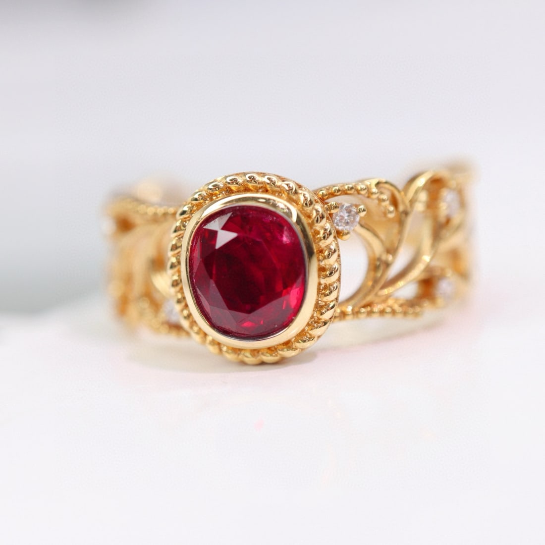 14k Gold 1.06 Ctw Natural Ruby & Diamond Ring - 2