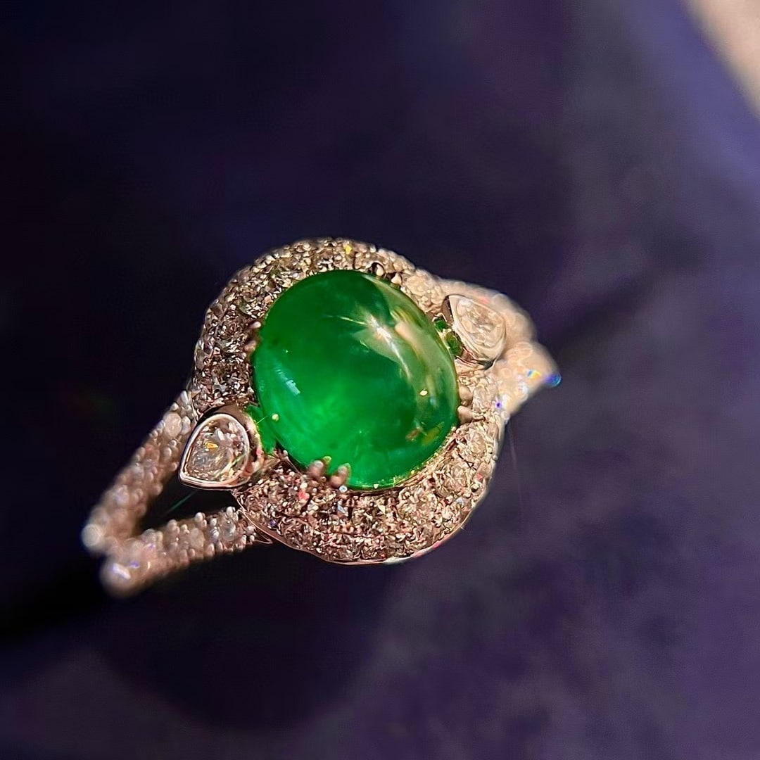 14k Gold 2.54 Ctw Vivid Green Natural Emerald & Diamond Ring - 5