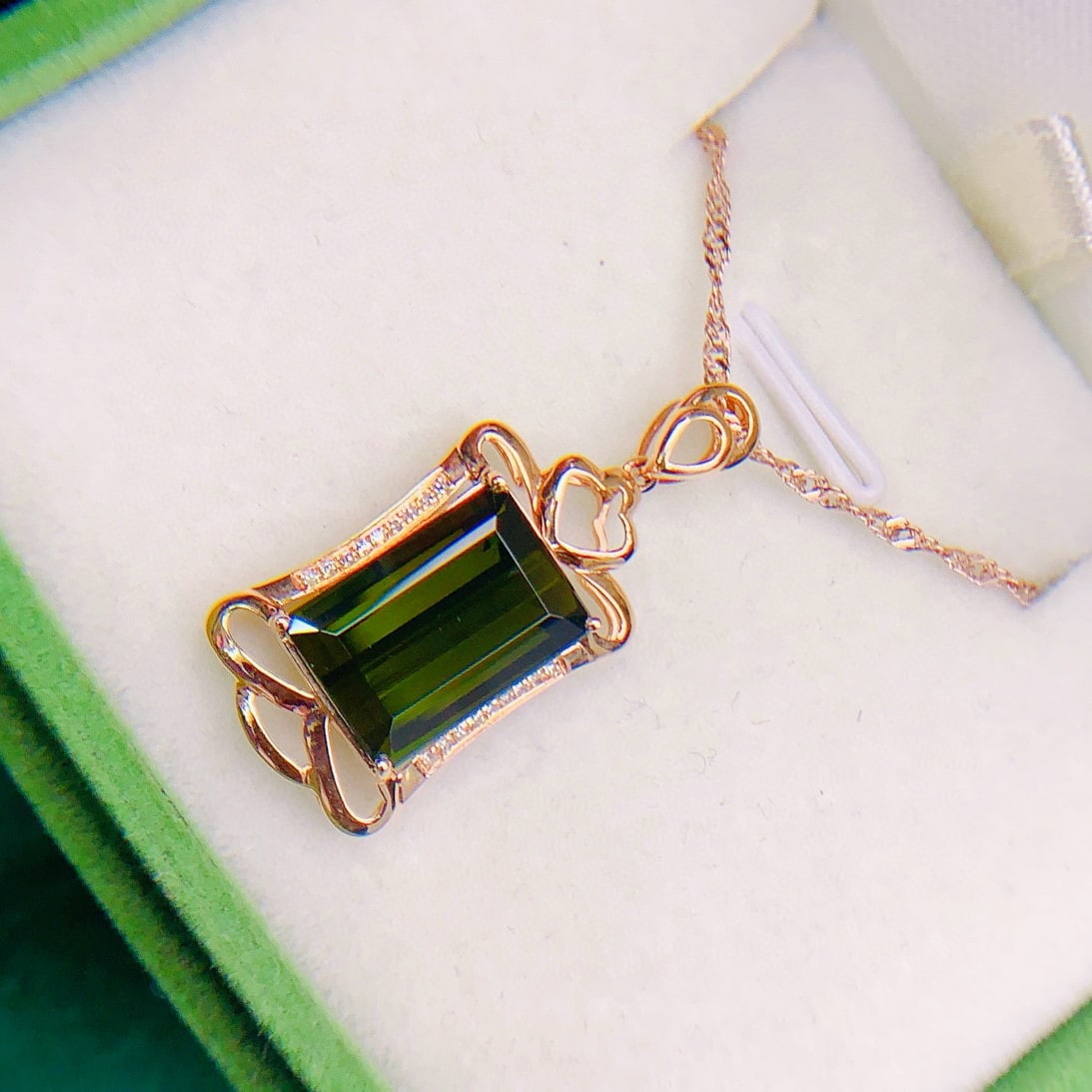 14k Gold 5.45 Ctw Natural Tourmaline & Diamond Pendant( Without Chain ) - 4