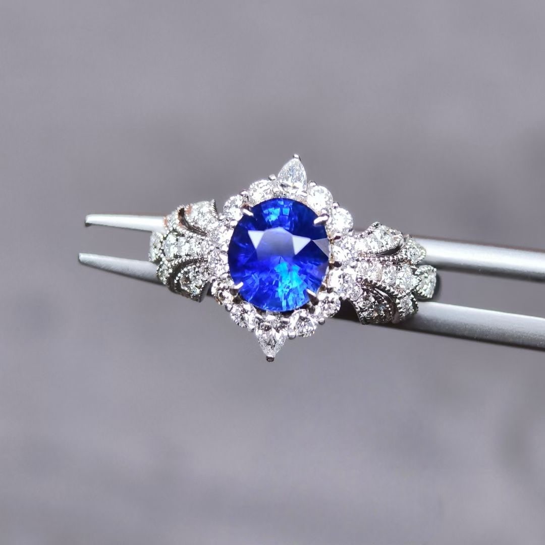 14k Gold 2.21 Ctw Natural Sapphire & Diamond Ring - 2