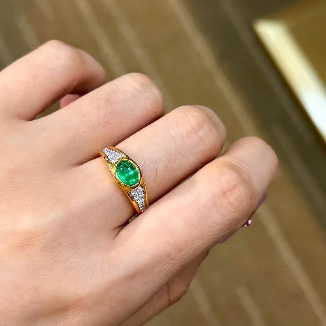 14k Gold 1.28 Ctw Vivid Green Natural Emerald & Diamond Ring - 3