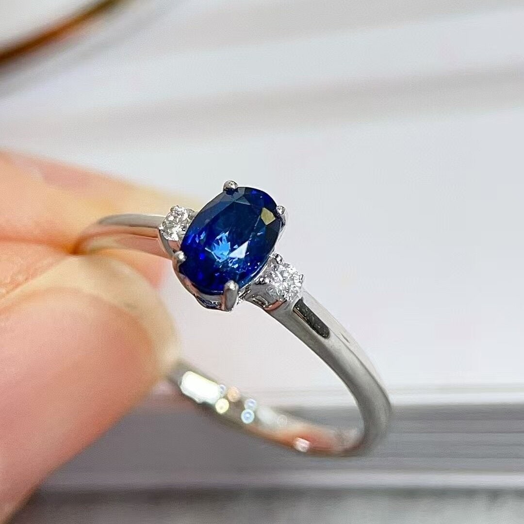 14k Gold 0.86 Ctw Natural Sapphire & Diamond Ring - 2