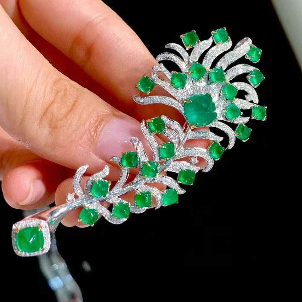 14k Gold 8.8 Ct Natural Emerald & Diamond Brooch/pendant( Without Chain ) - 5