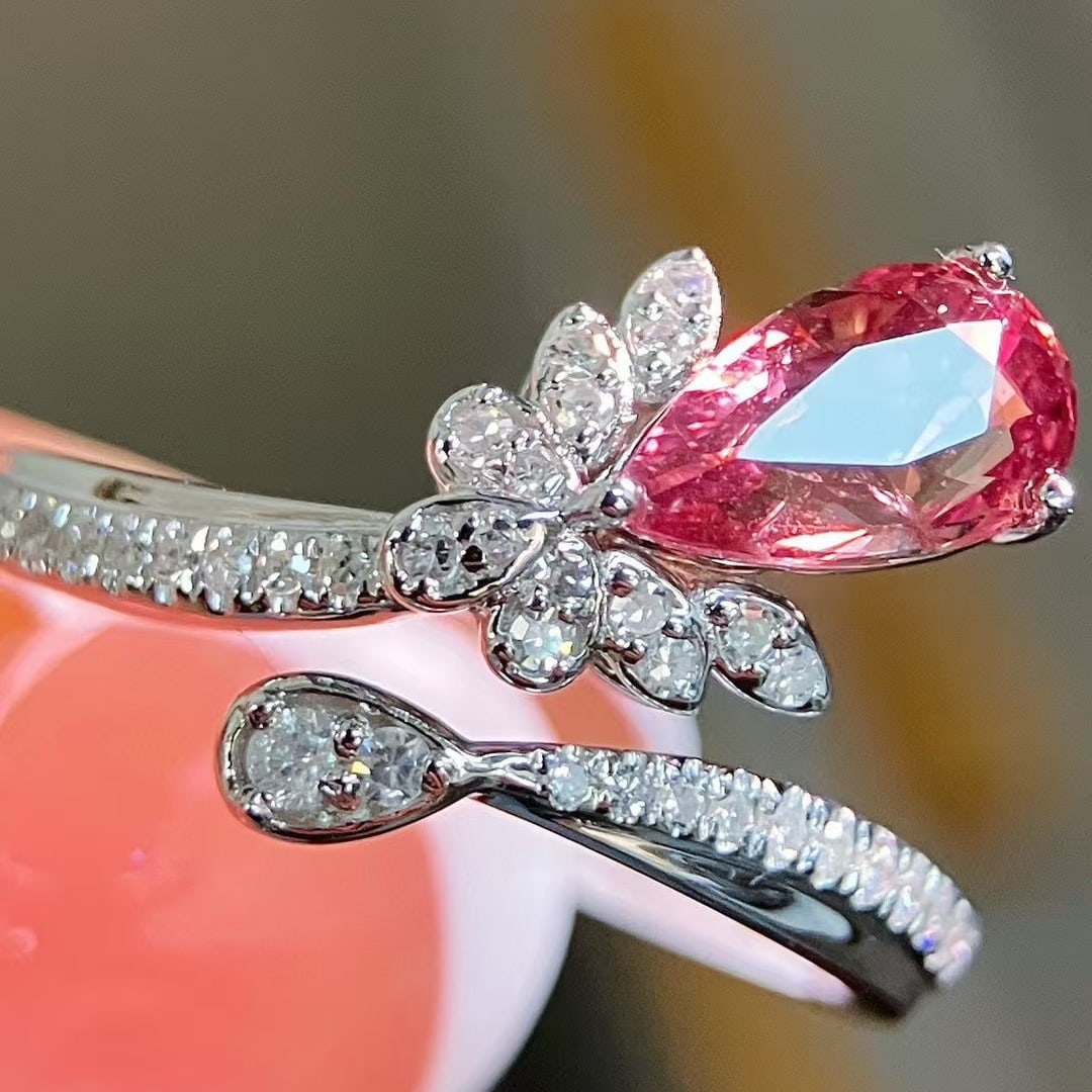 14k Gold 1.28 Ctw Natural Padparadscha Sapphire & Diamond Ring - 6