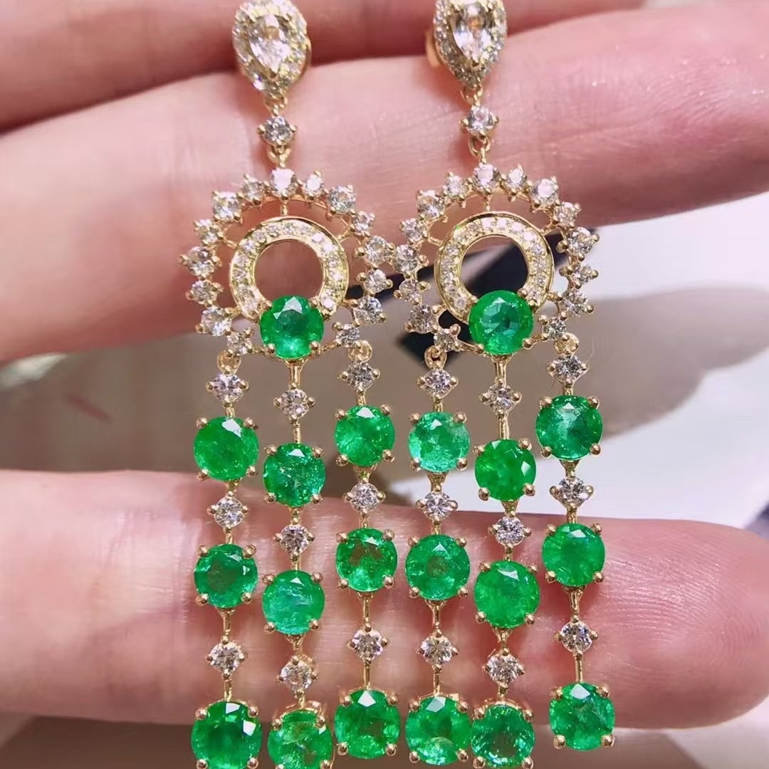 14k Gold 5.4 Ct Natural Emerald & Diamond & Sapphire Earrings: Ref:230945059 // gold content:14k gold // main gemstone:emerald // shape:round // carat weight:5. 4ct // color:green // treatment:natural // cut grade:g // // adjacent gemstone 2 : diamond // shape:ro
