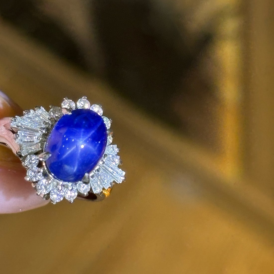 14k Gold 6.25 Ct Natural Star Sapphire & Diamond Ring - 3