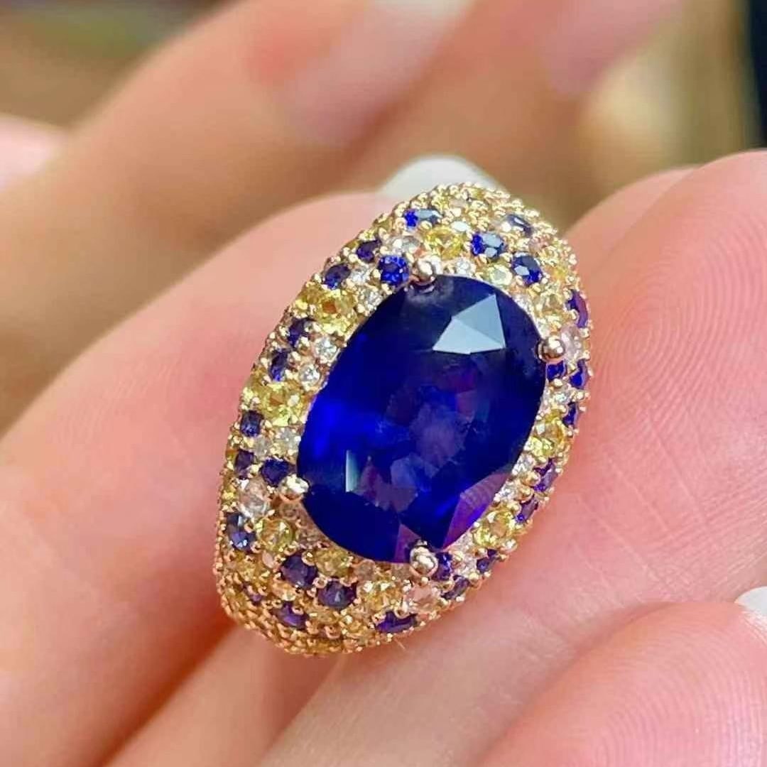 14k Gold 4 Ct Vivid Blue Natural Sapphire & Sapphire Ring - 3
