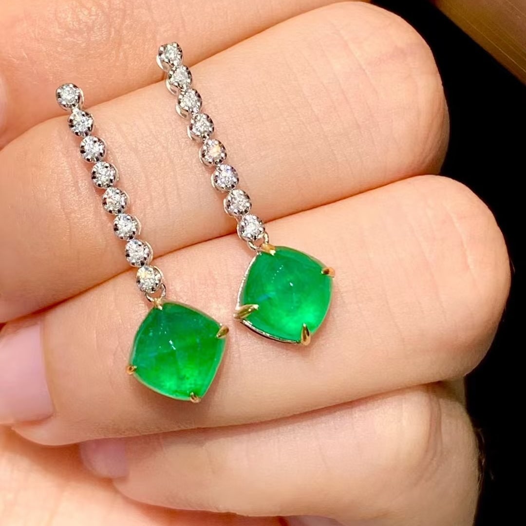 14k Gold 4.1 Ct Natural Emerald & Diamond Earrings - 6