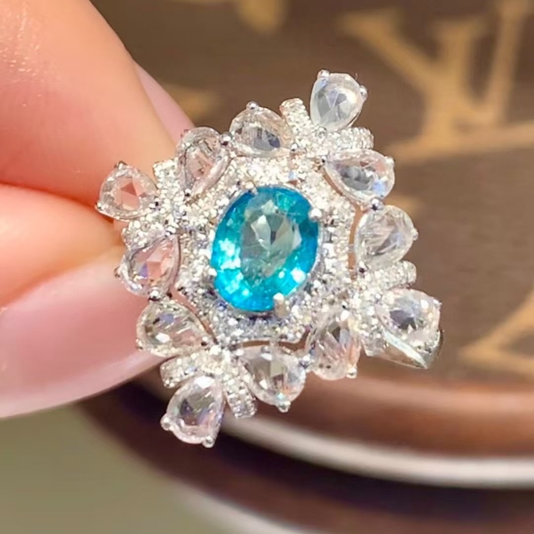 14k Gold 0.7 Ct Natural Paraiba Tourmaline & Diamond & Sapphire Ring - 3
