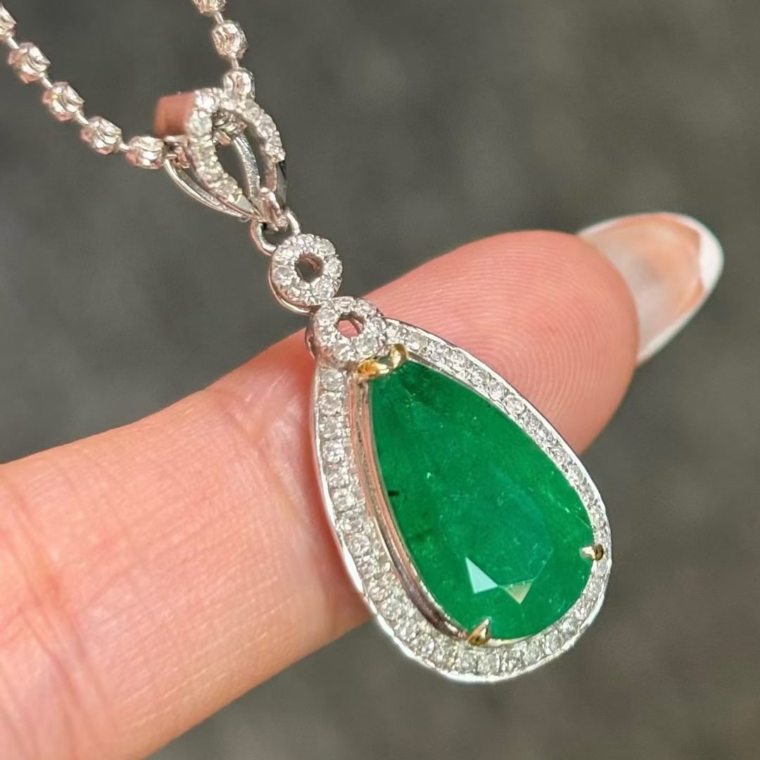 14k Gold 4.46 Ctw Natural Emerald & Diamond Pendant( Without Chain ) - 7