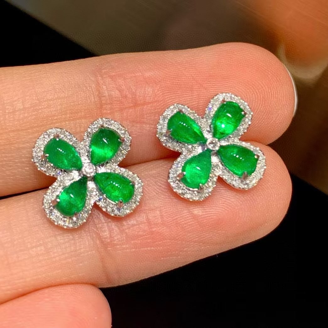 14k Gold 1.8 Ct Natural Emerald & Diamond Earrings - 2