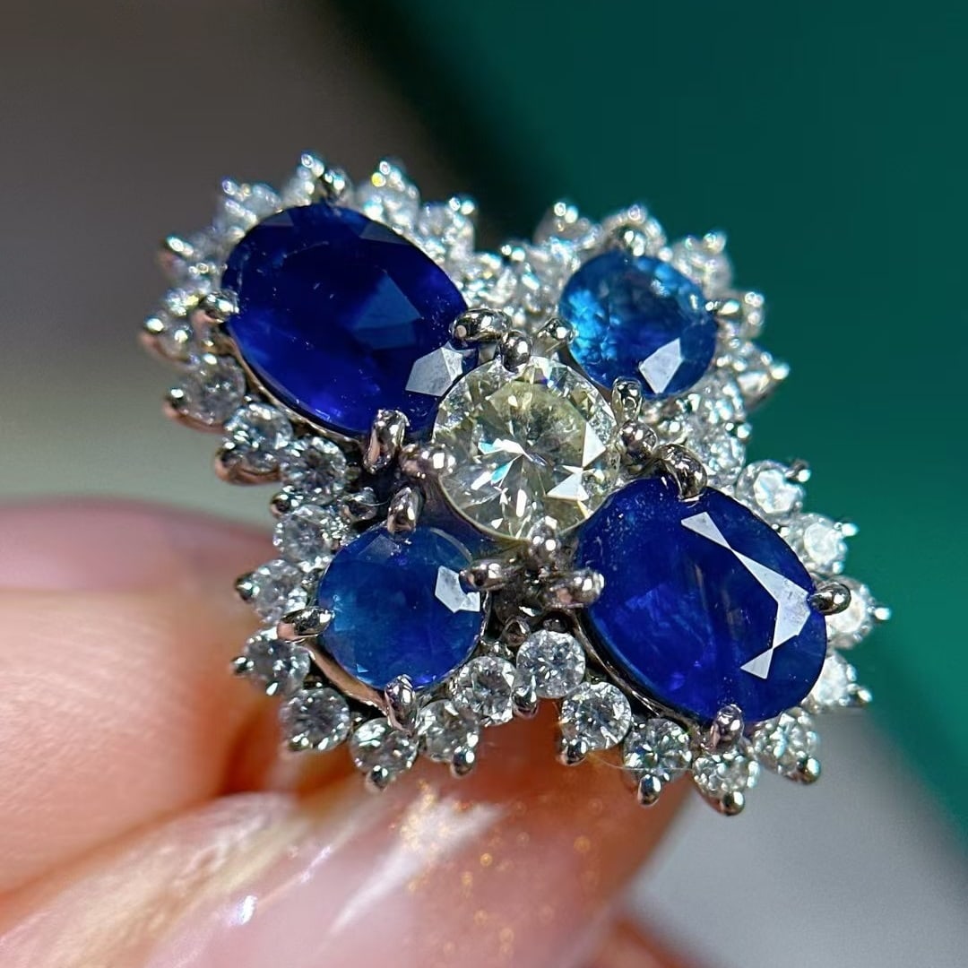 14k Gold 4.0 Ctw Natural Sapphire & Diamond Ring - 2