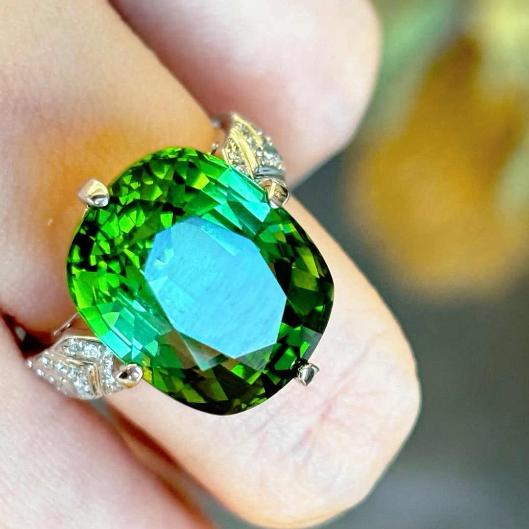 14k Gold 13.85 Ct Natural Tourmaline & Diamond Ring - 9
