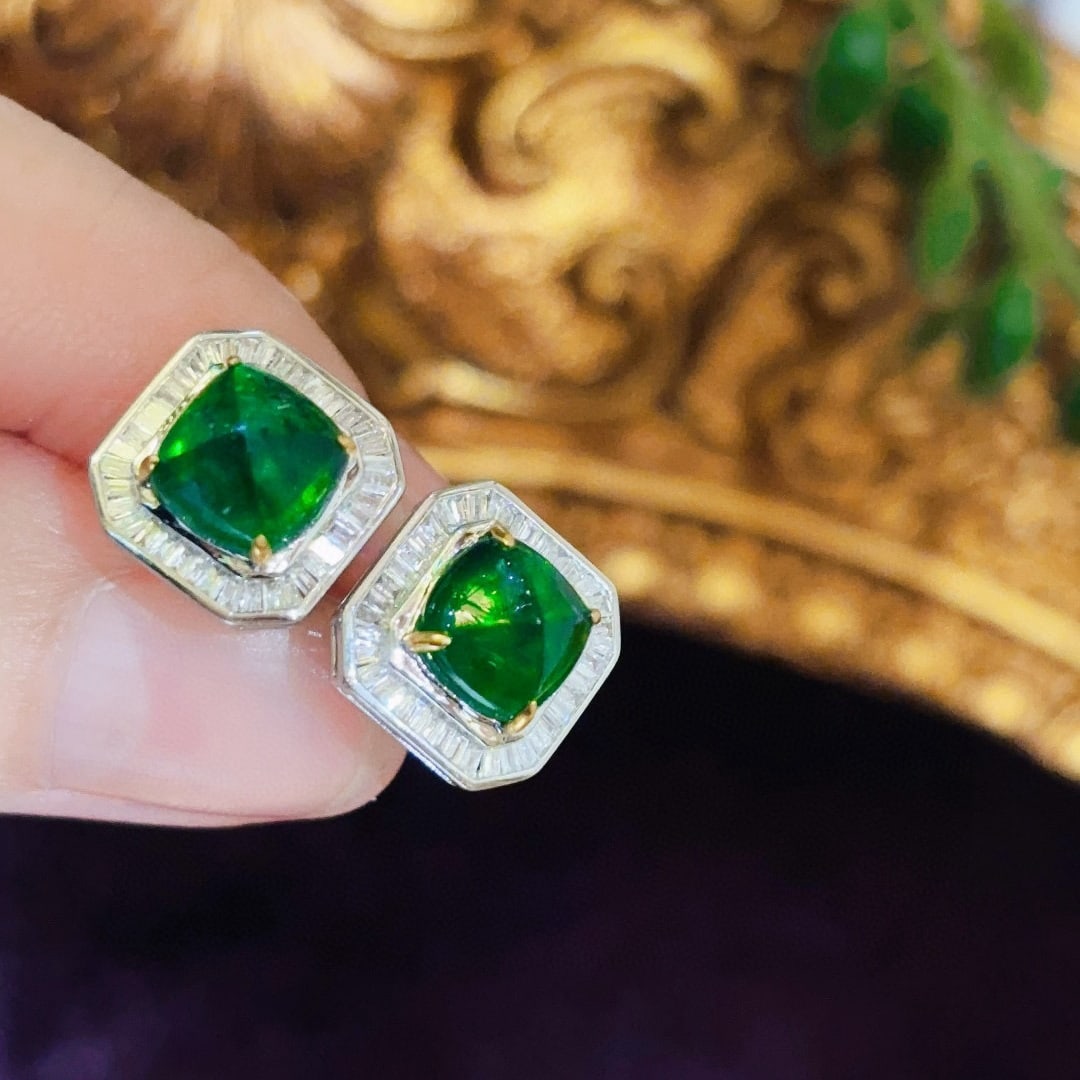 14k Gold 2.7 Ct Natural Emerald & Diamond Earrings - 5