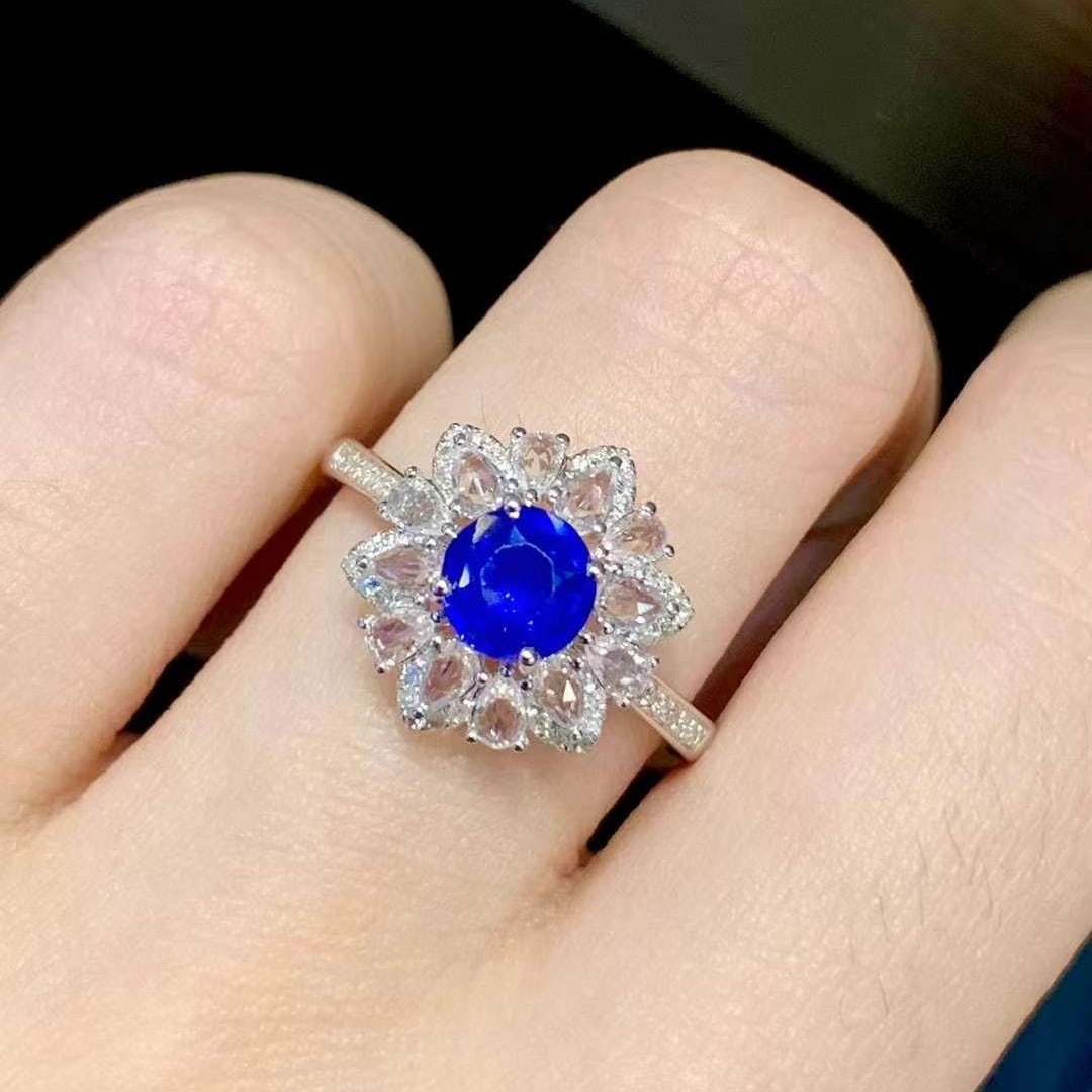 14k Gold 1.2 Ct Natural Sapphire & Diamond & Sapphire Ring - 4