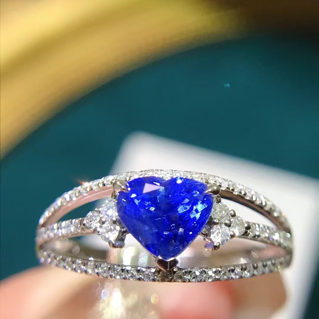 14k Gold 1.34 Ctw Natural Sapphire & Diamond Ring - 2