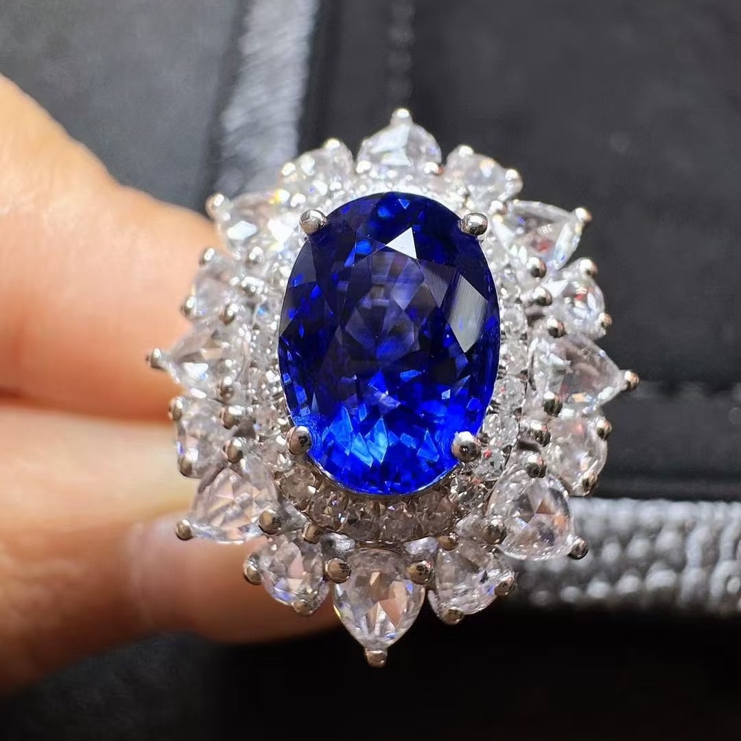 14k Gold 3.03 Ct Natural Sapphire & Diamond Ring/pendant( Without Chain ): Ref:230945216 // gold content:14k gold // ring size:7. 25us // // main gemstone:sapphire // shape:oval // carat weight:3. 03ct // color:royal blue // treatment:natural // // adjacent gemstone 2 : diam