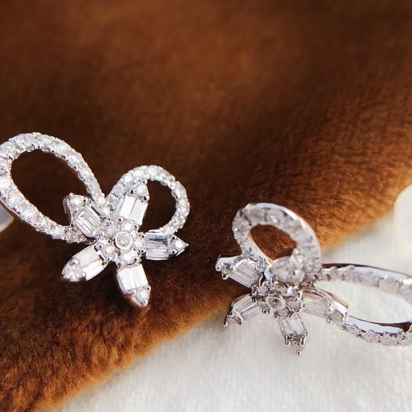 14k Gold 0.5 Ct Natural H Diamond Earrings - 2