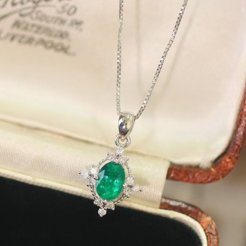 14k Gold 0.4 Ct Vivid Green Natural Emerald & Diamond Pendant( Without Chain ) - 2
