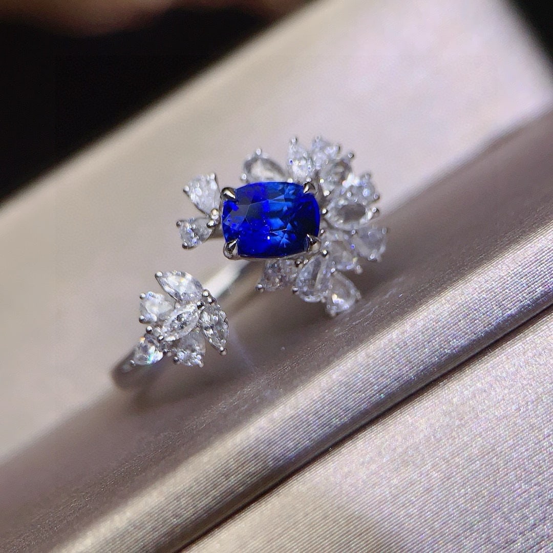 14k Gold 2.02 Ctw Natural Sapphire & Diamond Ring - 3