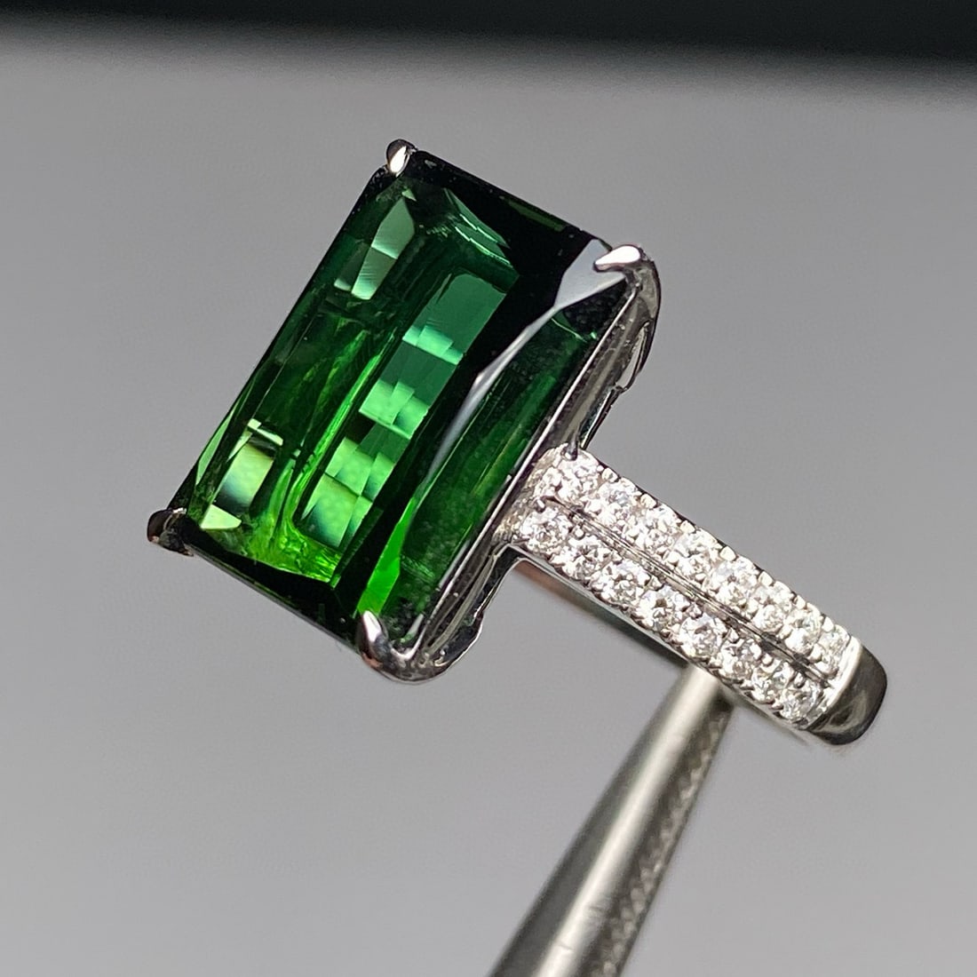 14k Gold 6.72 Ctw Natural Tourmaline & Diamond Ring - 5