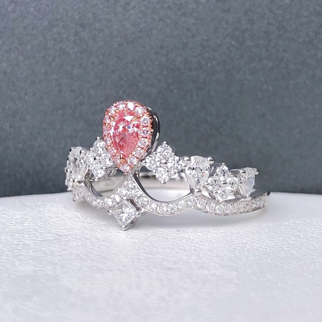 14k Gold 0.14 Ct Natural Argyle Pink Diamond & Diamond Ring - 2