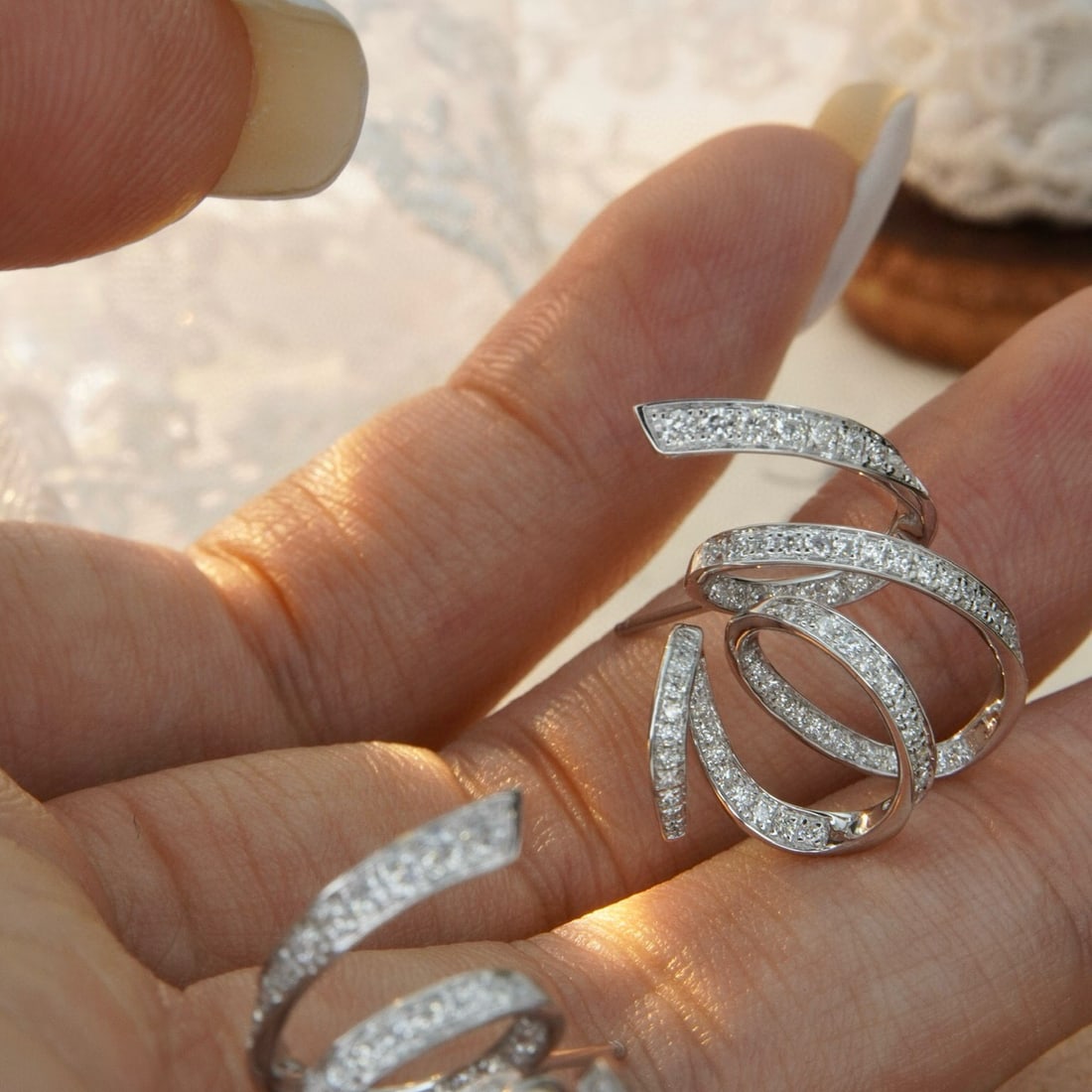 14k Gold 0.84 Ct Natural H Diamond Earrings - 3