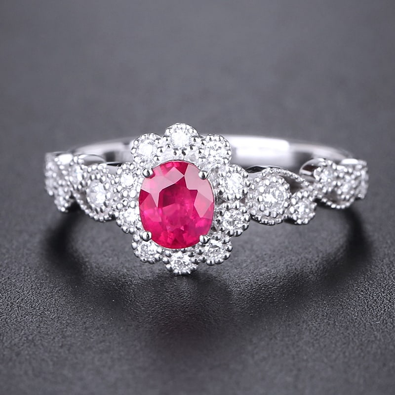 14k Gold 0.82 Ctw Natural Ruby & Diamond Ring - 2