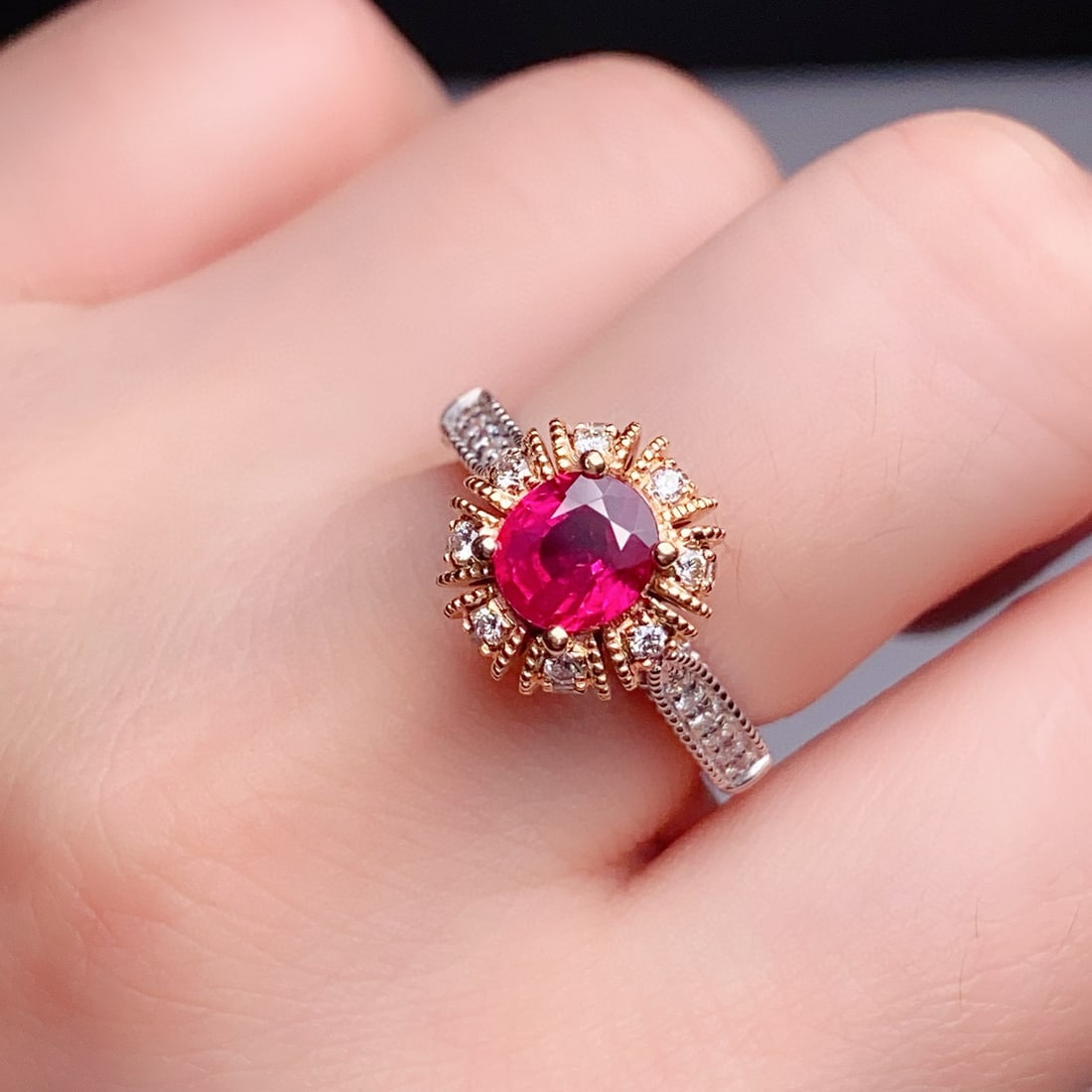 14k Gold 1.50 Ctw Natural Ruby & Diamond Ring - 2