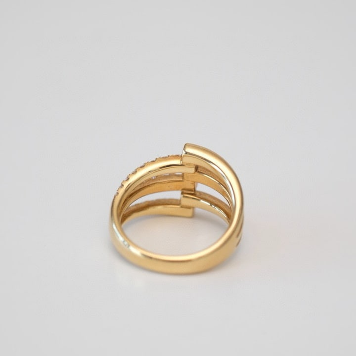 14k Gold 0.65 Ct Natural H Diamond Ring - 3