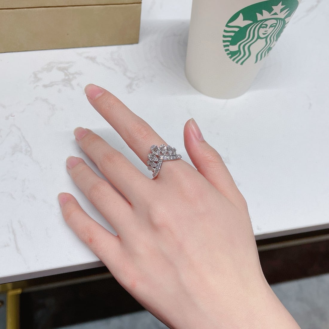 14k Gold 0.86 Ctw Natural H Diamond Ring - 2