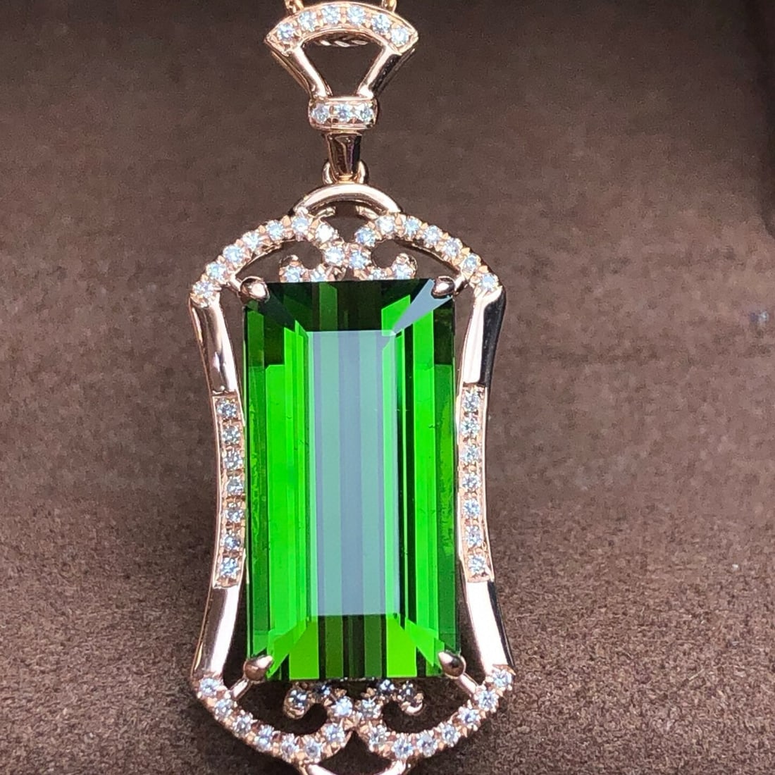 14k Gold 9.8 Ct Natural Tourmaline & Diamond Pendant( Without Chain ) - 3