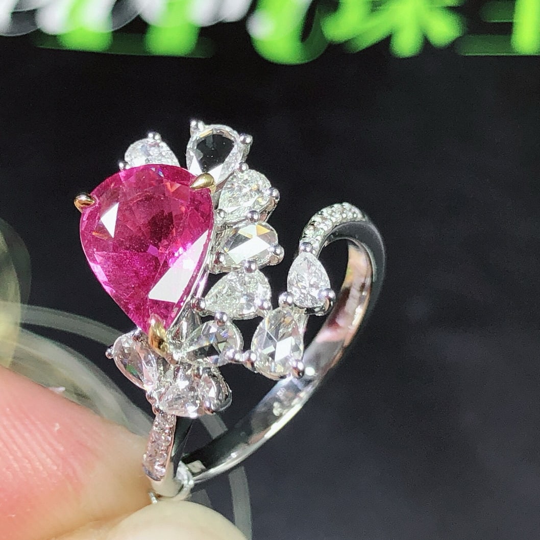 14k Gold 2.65 Ctw Natural Padparadscha Sapphire & Diamond Ring - 5