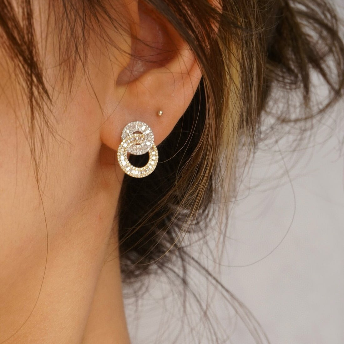 14k Gold 0.92 Ct Natural H Diamond Earrings - 5