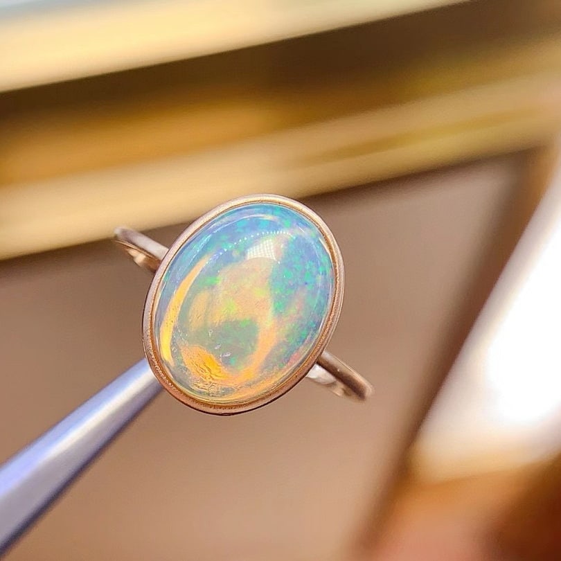 14k Gold 4.0 Ct Natural Opal Ring - 4