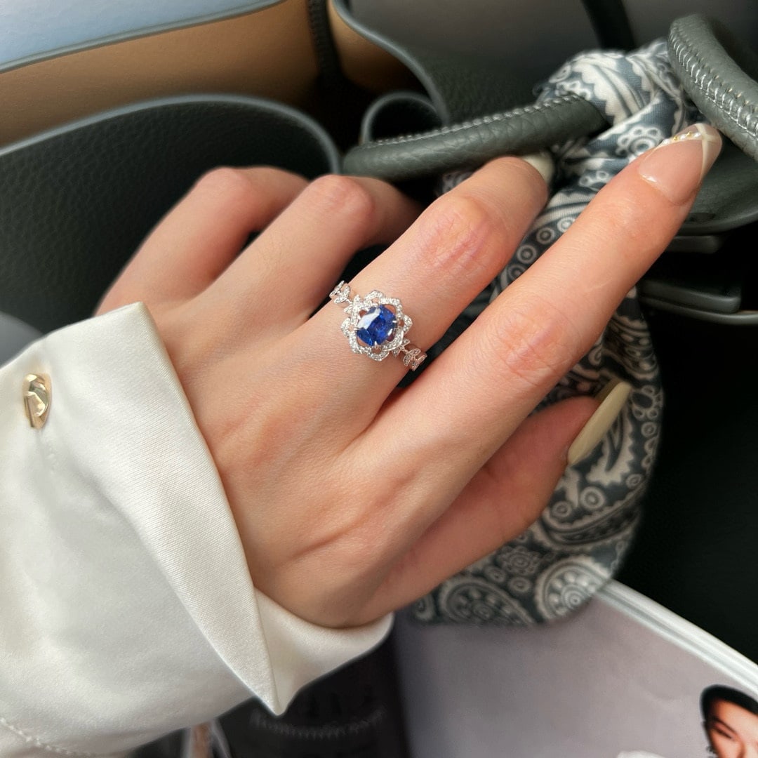 14k Gold 1.10 Ctw Natural Sapphire & Diamond Ring - 4