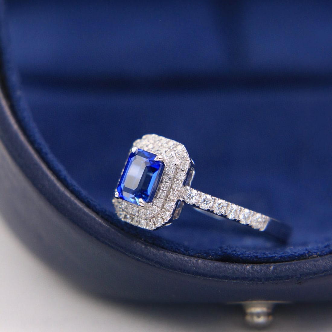 14k Gold 1.39 Ctw Natural Sapphire & Diamond Ring - 3