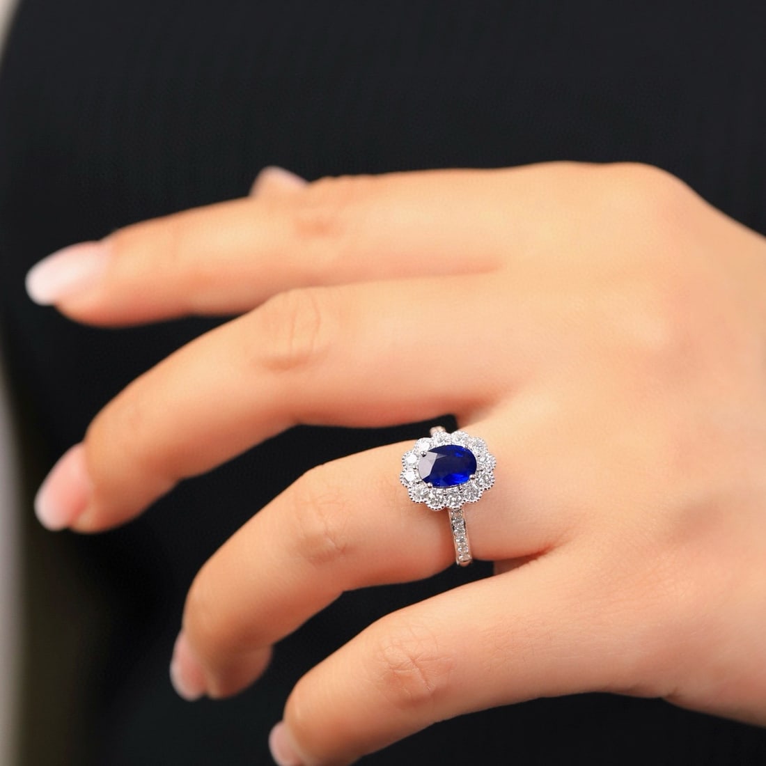 14k Gold 2.30 Ctw Natural Sapphire & Diamond Ring - 6