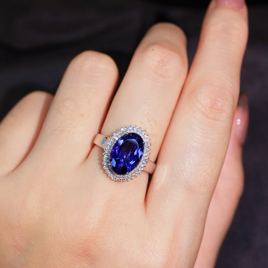 14k Gold 3.53 Ctw Natural Tanzanite & Diamond Ring - 3