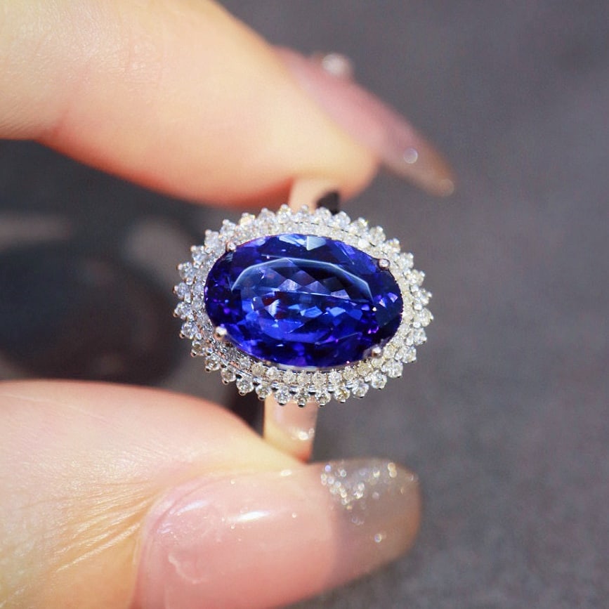 14k Gold 3.53 Ctw Natural Tanzanite & Diamond Ring - 4