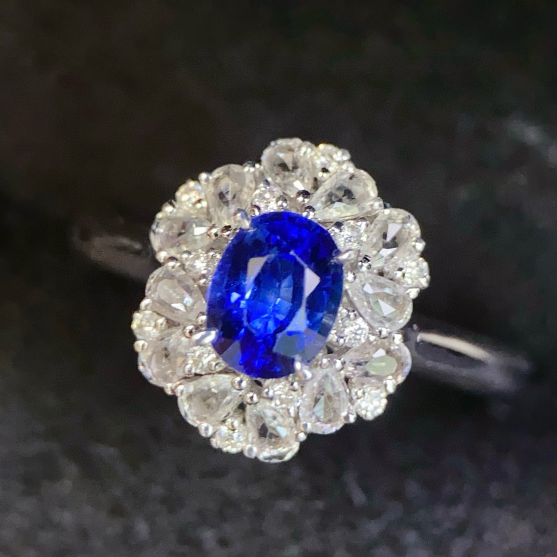 14k Gold 1 Ct Natural Sapphire & Sapphire & Diamond Ring - 4