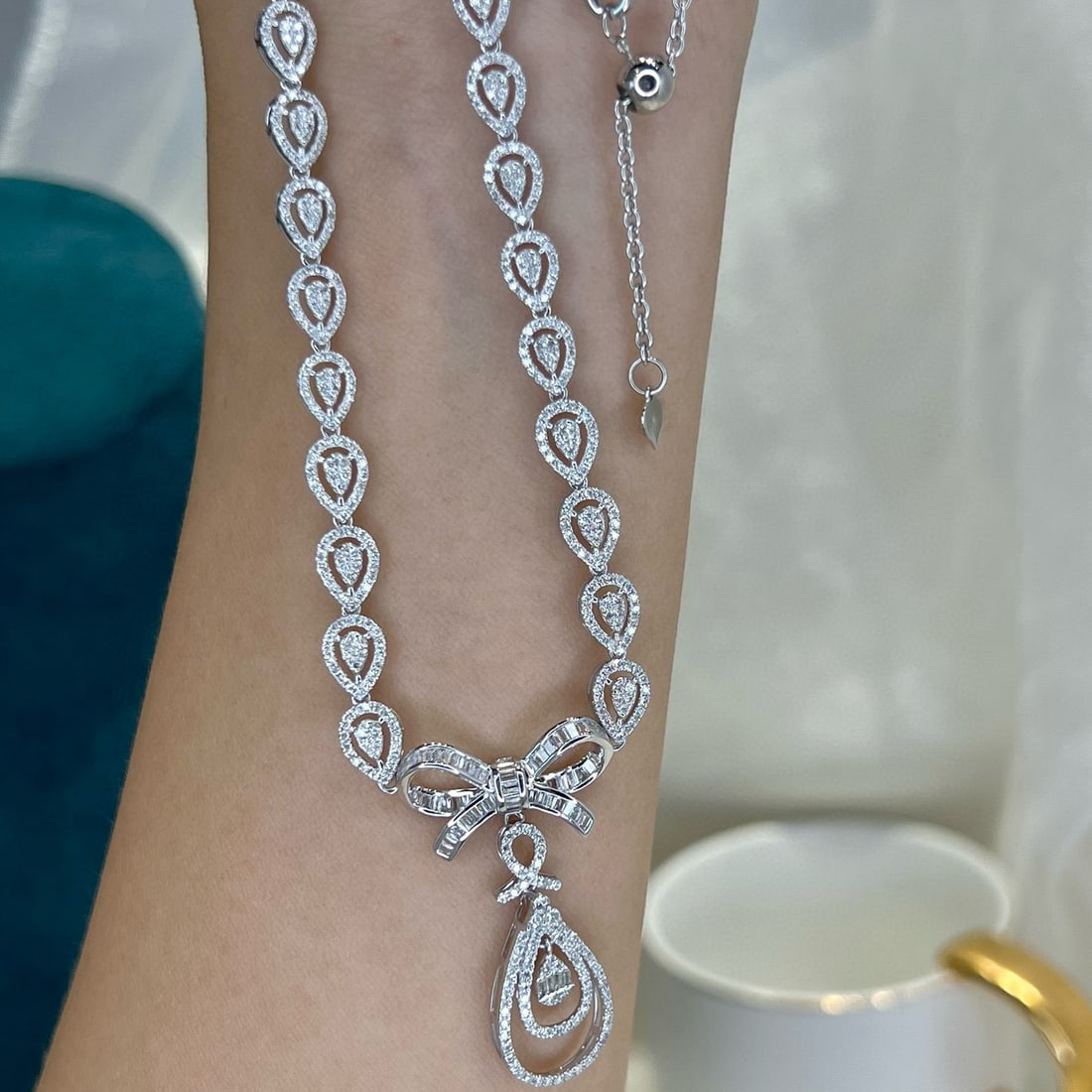 14k Gold 2.38 Ct Natural H Diamond Necklace - 4